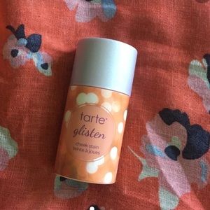 Tarte cream blush Glisten